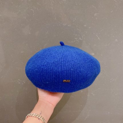 ミュウミュウ 優れた品質と低価格 バスクバレー cap 2210XMJ30-MIUM4939