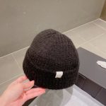 ロエベ 秋冬用の暖かい ニットキャップ cap 恋人 2210XMJ55-LOM4951