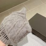 ミュウミュウ 優れた品質と低価格 ニットキャップ cap 2210XMJ-MIUM4936 - 画像 (4)