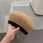 ミュウミュウ 優れた品質と低価格 バスクバレー cap 2210XMJ30-MIUM4942 - 画像 (3)