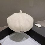 プラダ ☆新品展示品.美品☆ バスクバレー cap 2210XMJ55-PRAM5002 - 画像 (4)