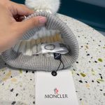 モンクレール 秋冬用の暖かい ニットキャップ cap 2210XMJ60-MOM5012 - 画像 (4)